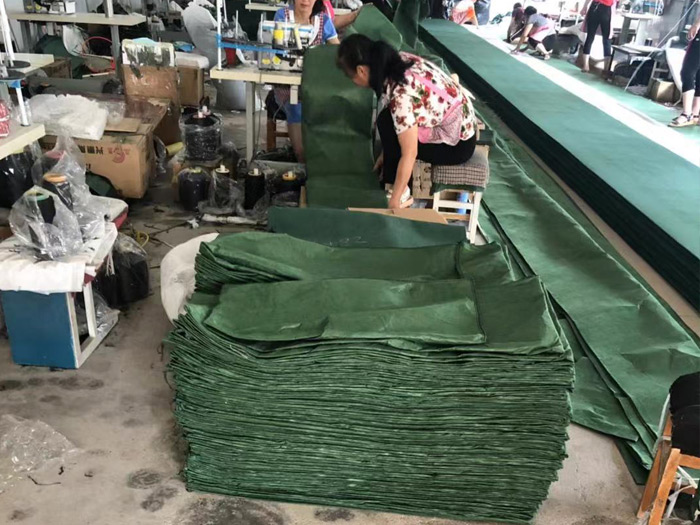 護(hù)坡生態(tài)袋生產(chǎn)現(xiàn)場(chǎng)